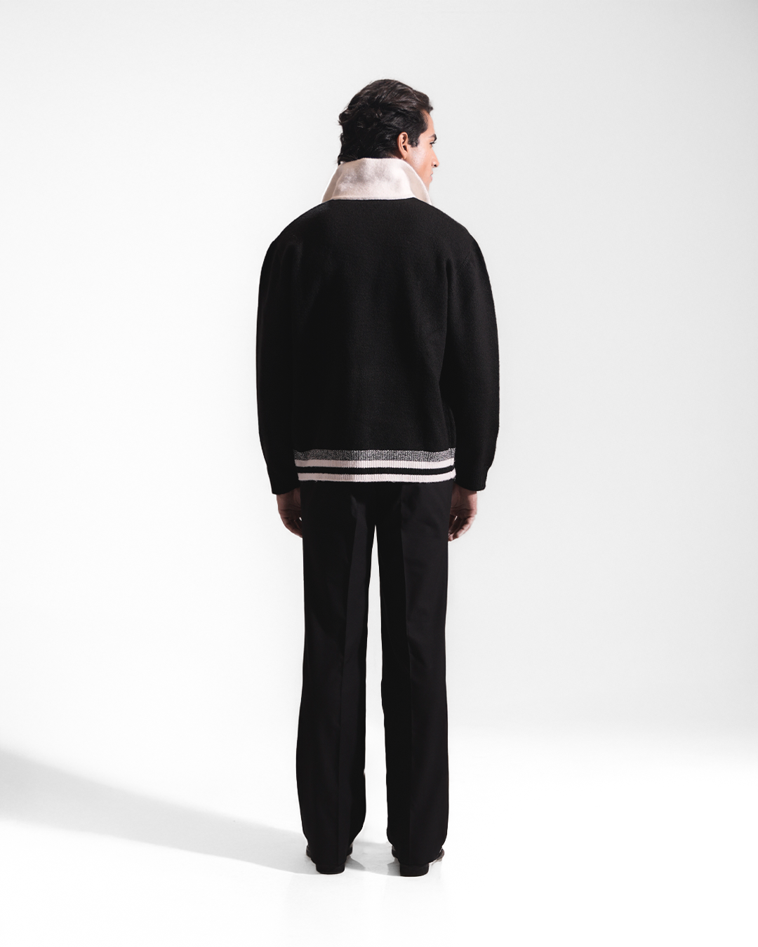 HAYDEN II | Contrast Collar Knit Sweater