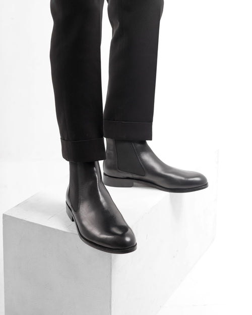 Obsidian | Black Chelsea Boot