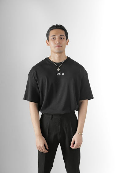 Onyx | Black Unisex Oversized Tee