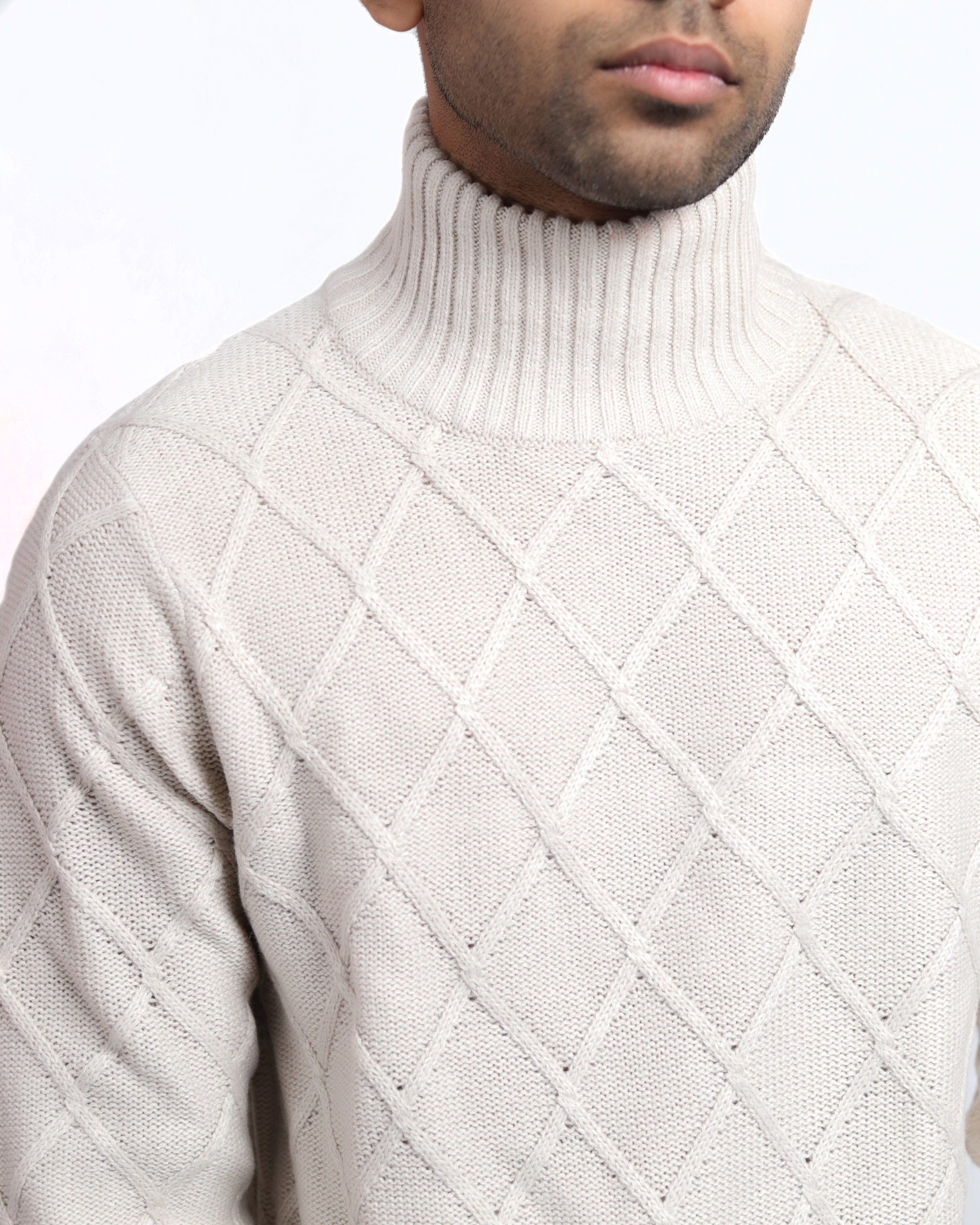 Hume | Cream Turtleneck