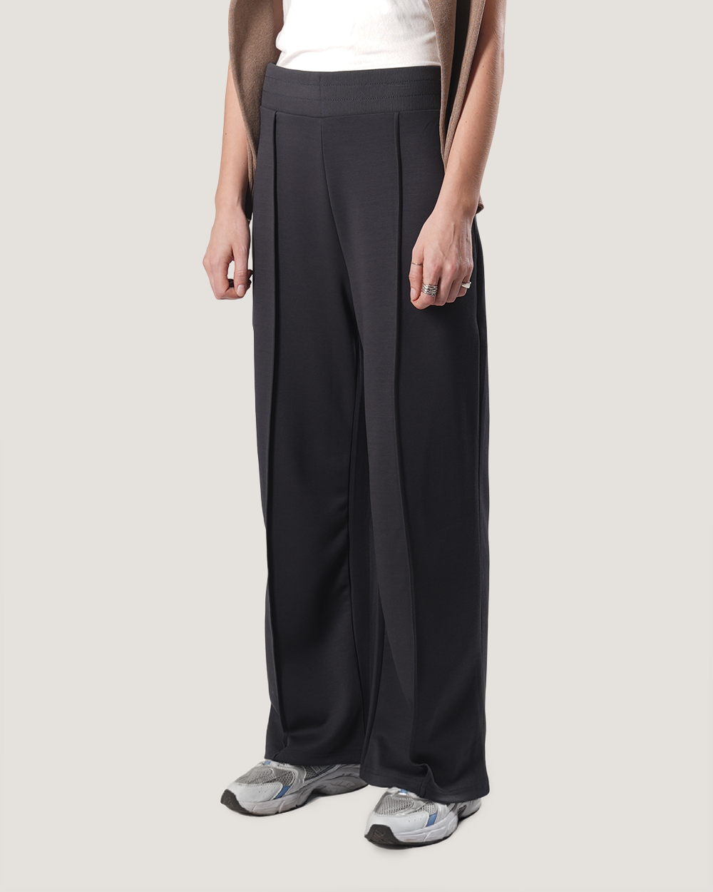 Contour | Grey Bootcut Scuba Track Pant