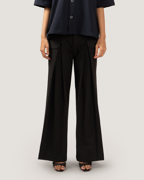 WADE | Carbon Black Wide-Leg Pleat Trouser