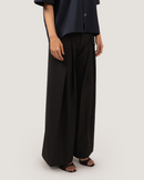 WADE | Carbon Black Wide-Leg Pleat Trouser